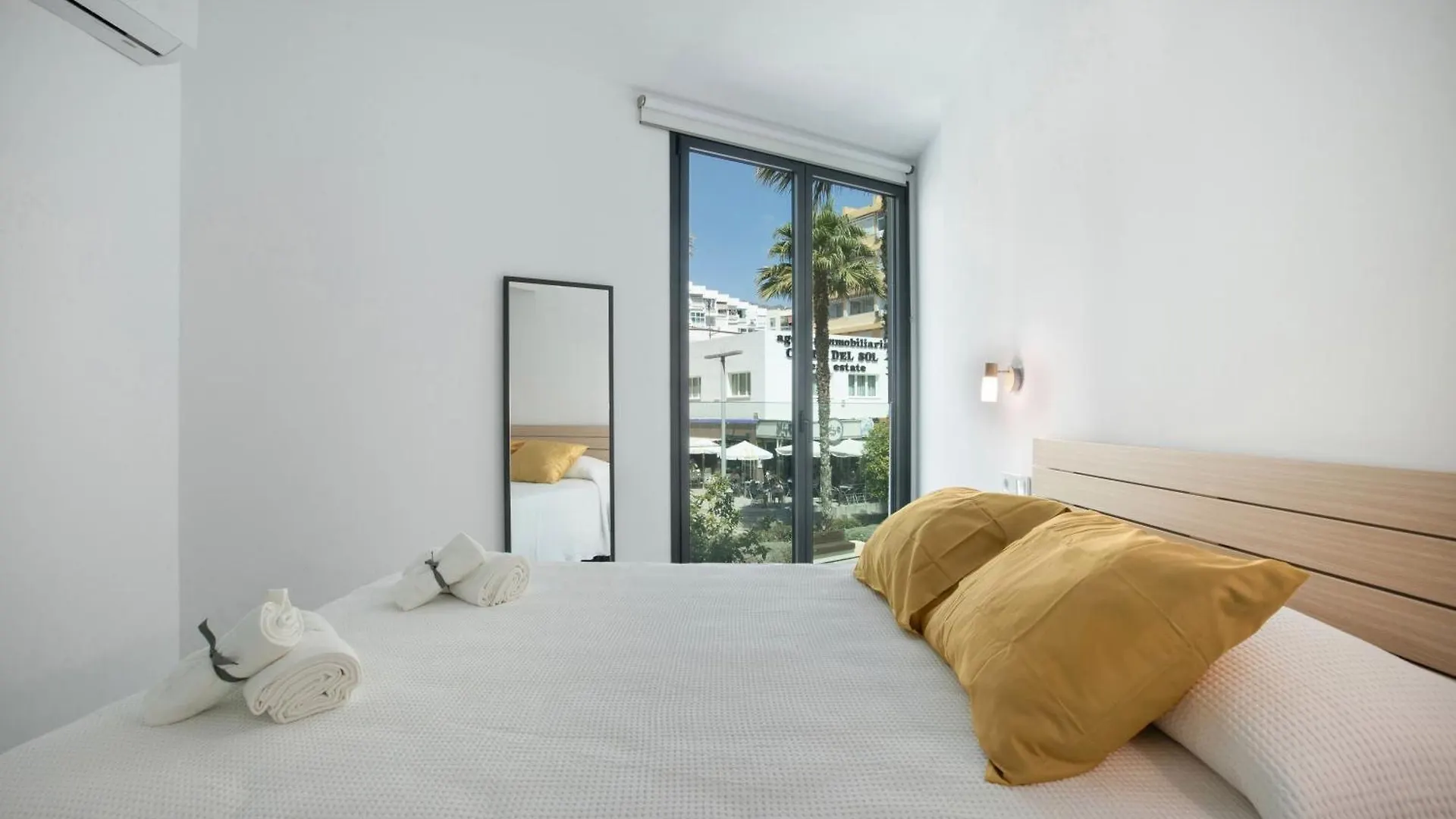 טורמולינוס Begobe Room דירה