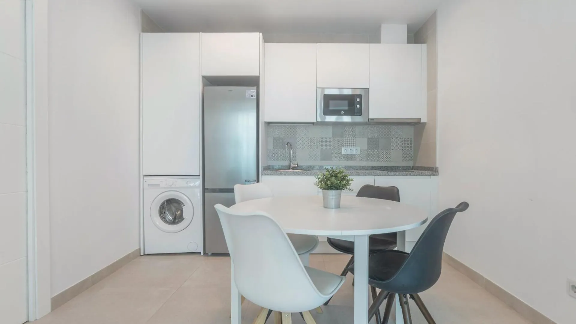 טורמולינוס Begobe Room 0*,  ספרד
