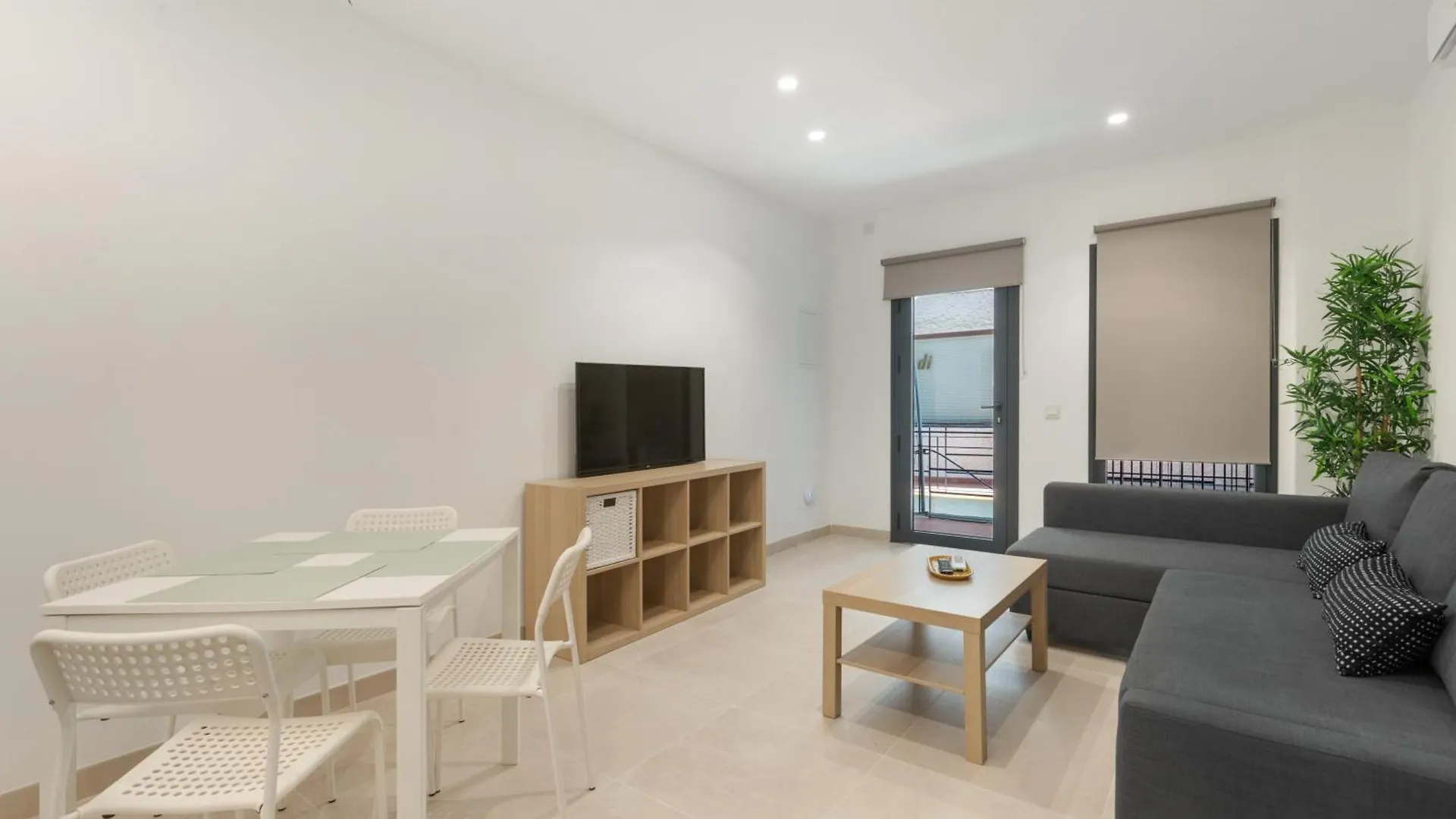 Begobe Room Torremolinos 0*,